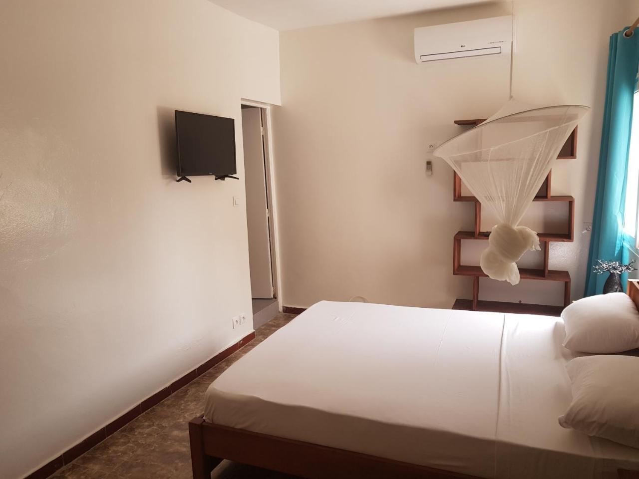 Villa Ty Milyn Mazela SA Dakar Dış mekan fotoğraf
